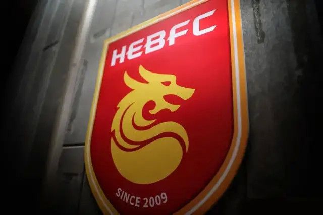 偷窥隔壁的人妻
